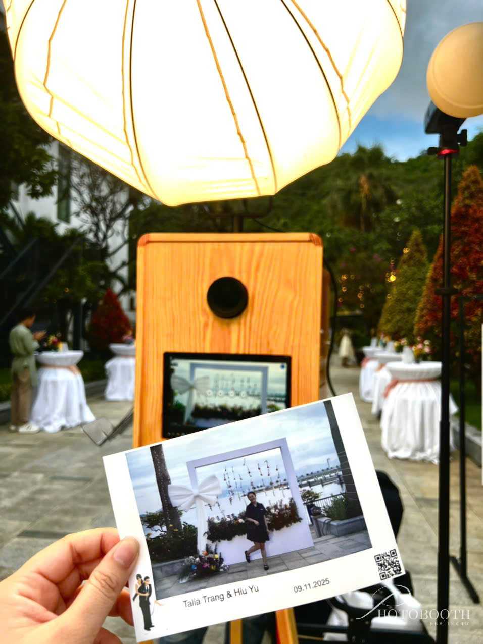 10762688343775837649